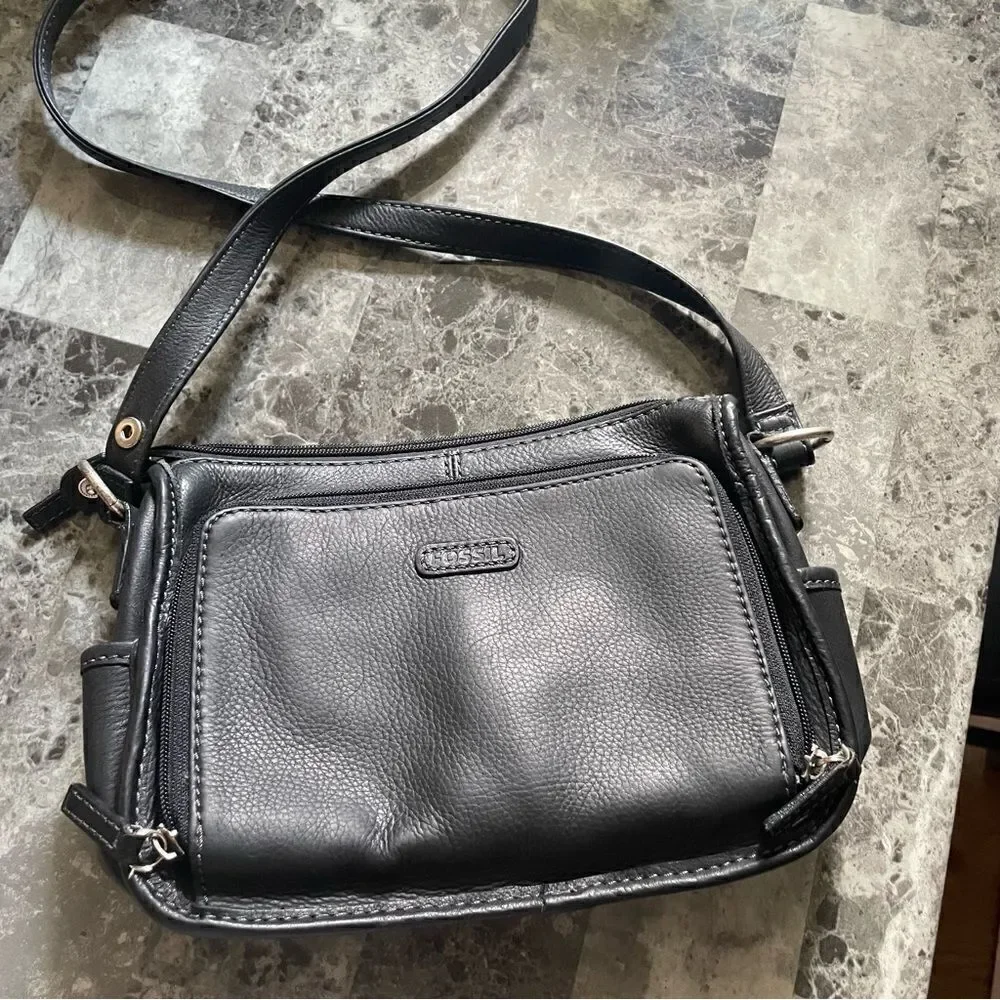 FOSSIL LEATHER BAG